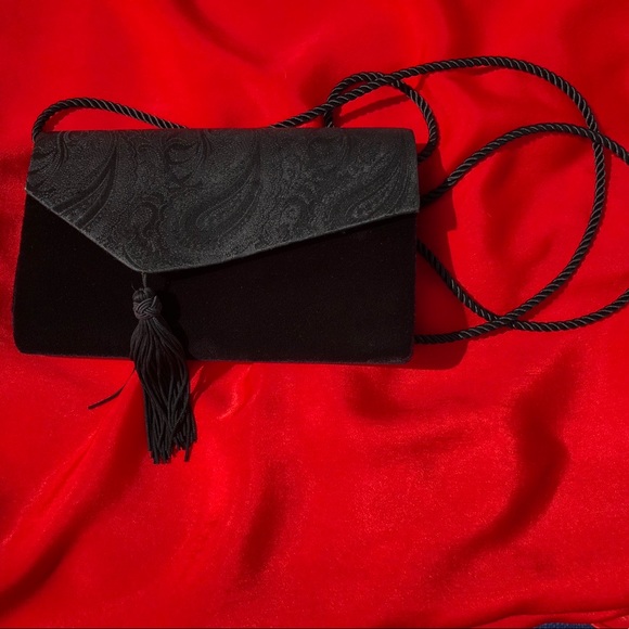 Velvet Purse - Picture 3 of 7